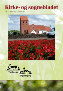 Vorbasse og Skjoldbjergs kirkeblad nr. 3 2015. Foto af Vorbasse kirke med de nyankomne røde isbegonier i forgrunden