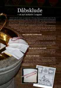 Et billede fra Vorbasse og Skjoldbjergs sogneblad nr. 2-2018. Billedet handler om at vi igangsætter et nyt initiativ i sognet om strikning af dåbsklude.